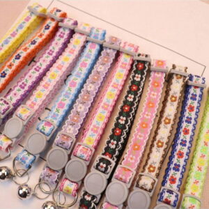 Pet Collar with Flower Print, Buckle & Bell – Stylish & Adjustable Collar for Dogs & Cats